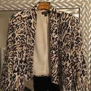 Bebe cropped leopard blazer